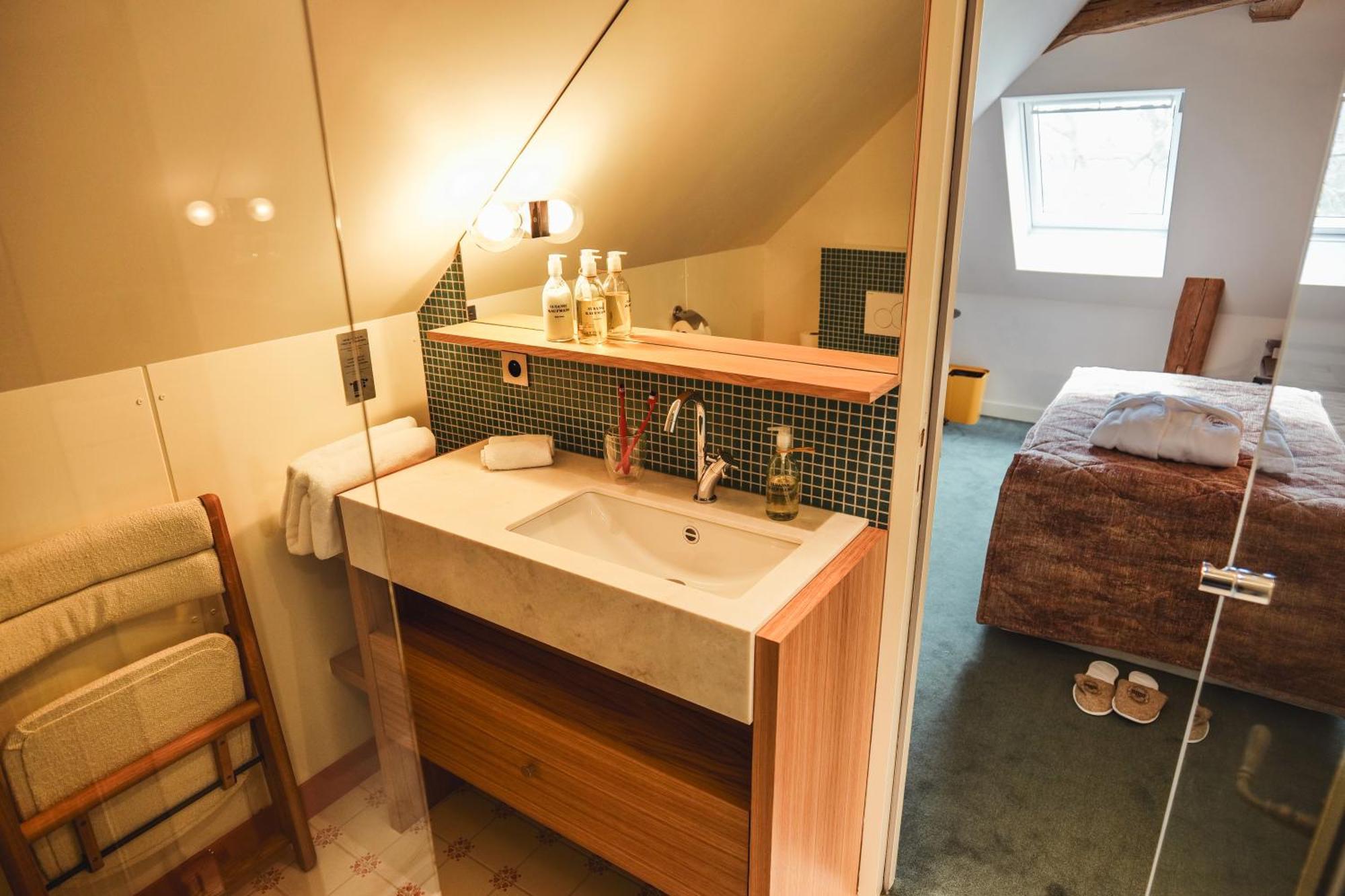 Beny-sur-Mer Hotel 4 Etoiles Chateau - Domaine De Coeurmandie מראה חיצוני תמונה