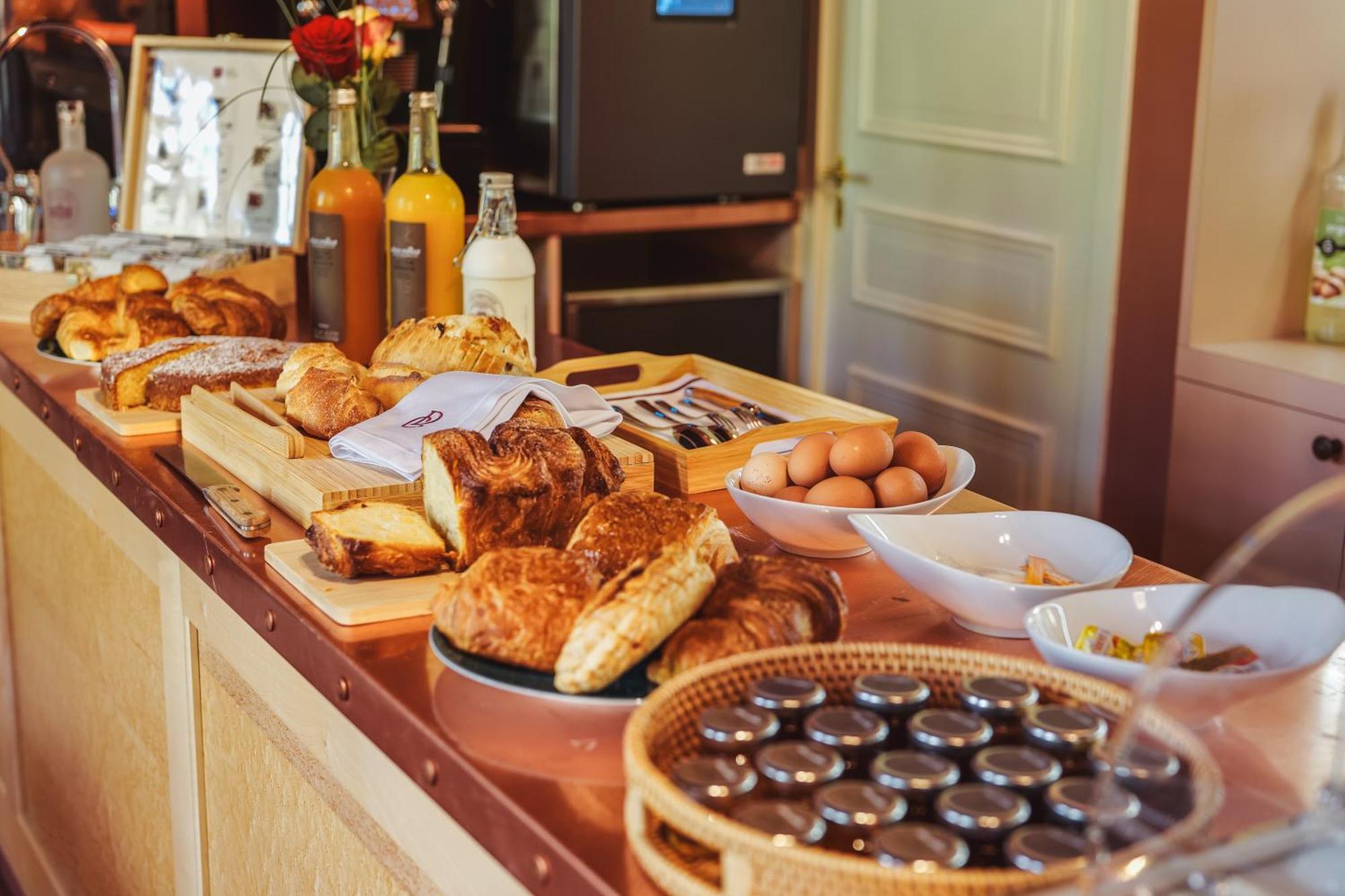 Beny-sur-Mer Hotel 4 Etoiles Chateau - Domaine De Coeurmandie מראה חיצוני תמונה