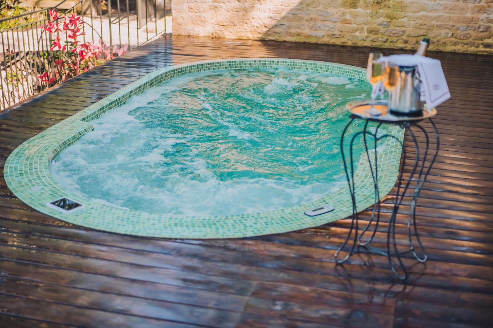 Beny-sur-Mer Hotel 4 Etoiles Chateau - Domaine De Coeurmandie מראה חיצוני תמונה